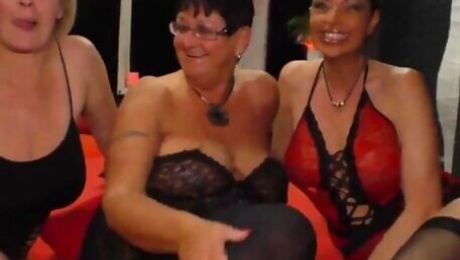 German born Grannies Gangbang