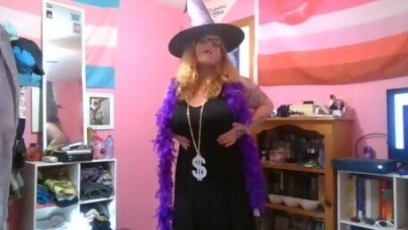Courtney Sunshine Happy Halloween from the Pimpwitch
